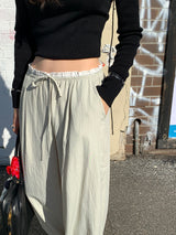 [MADE] BORRETT SHIRRING STRAP PANTS