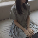 ラッフルTシャツ