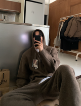 【セットアップ】Logane Maison ニットフーディー ジップアップ ワイドパンツ セット