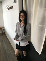 メイスリーブボタンVネックニット