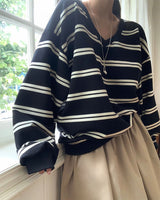 [ORIGINAL] Soy Stripe V-Neck Oversized Sweatshirt
