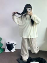 PATCH 🤎 LOOSE GIRLY OVER KNIT 🧸🤍🤎🖤4COLOR