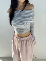 KOREAN MADE💝HIGH QUALITY💝 ストライプオフショルダーロングスリーブTシャツ