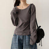 ターンオーバールーズコットンUネックプレーンロングスリーブTシャツ
