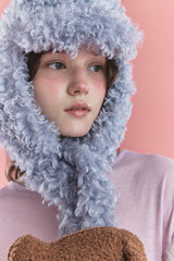 KNOT EARFLAP HAT IN FURRY BLUE