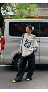 Number off-shoulder loose fit sweatshirt