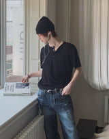 ネビショルダースナップヘンリーネックショートスリーブTシャツ