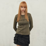pg out t (khaki)