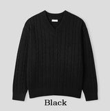 リッチなケーブルVネックニット