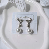 [Red Velvet スルギ Earrings] ダリアリボン＆パールピアス - Silver Color