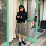 Lovmi Wave Half-Turtleneck T-Shirt 