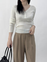 Scani V-neck Button Long Sleeve Knit