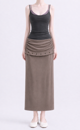 Slim-fit layered color scheme sleeveless