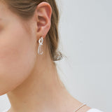 LUMP OF WATER DROP EARRING (COLORLESS)