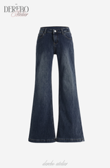 ディープブルー フロー ブーツカット デニムパンツ レギュラー (REGULAR)