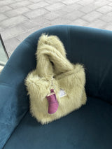 Ugly mini fur bag _ green