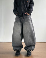 Pove Curved Denim Pants