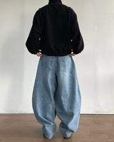 Based Curved Denim Pants
