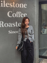 [U-BASIC] Ale Corsel V-neck Cardigan