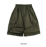 Bulky pintuck cargo Bermuda pants
