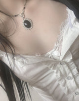 [only suzen] Rina Black Vintage Necklace