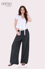 Pure strap short-sleeved blouse