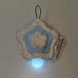 (made) marshmallow star light bulb keyring