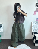 ナイロンリベットカーペンターワイドパンツ🩶🖤💚3カラー