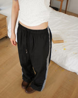 Weim Lace Track Two-way Nylon Pants