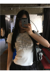 リボンレタリングラウンド半袖Tシャツ
