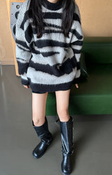 ZEBRA BLACK MARBLING BOXY MODERN HIP KNIT