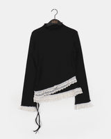 Hio Lace Side Shirring Turtleneck T-shirt