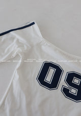 09 Track Off-Shoulder T-shirt
