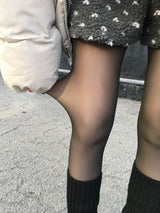 Heating Winter Illusion Black Stockings (1c)