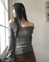 シモVネックスリムフィットケーブルニット