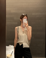 Rear V-neck Sleeveless Knit / 3 colors