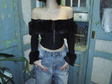 ファーオフショルダートップス