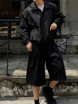 Even Three-Tuck Bermuda Pants
