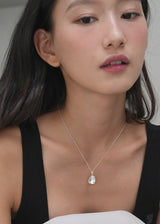 [MADE] GROTTO NECKLACE 02