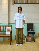 スカイブルークラシックビッグロゴクルーネックホワイトショートスリーブTシャツ [Unisex]