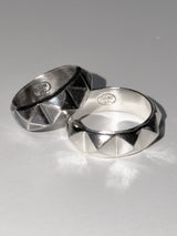 Stud Ring 01