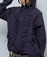 RIBBON SHIRRING WINDBREAKER (CHARCOAL)_F24ZA959