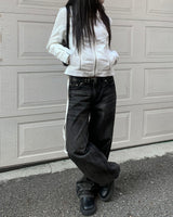 Form denim pants
