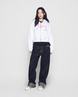 25FW WOMAN アーチシェイプドロゴクロップナッピングフーディージップアップ