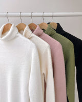 Hairy turtleneck knit