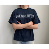 KMC “UNEMPLOYED” ボクシーフィットヘビーウェイトTシャツ