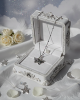 [IDLE Shuhua Necklace] プチエンジェルカラーボーンネックレス- シルバーカラー