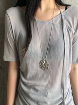 Petal Motion Drop Necklace