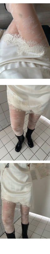 FLOWER EMBROIDERY STOCKING