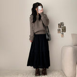 Foram Thick Lace Banding Long Skirt